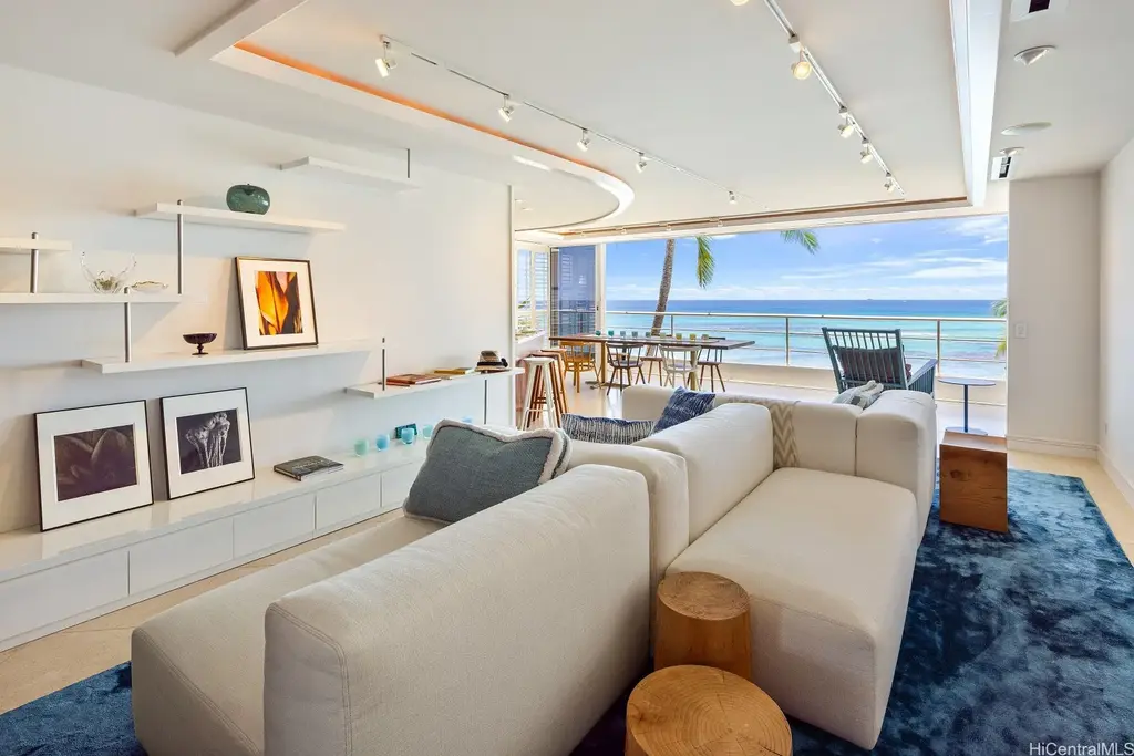 (unit #601) 2979 Kalakaua Avenue, Honolulu