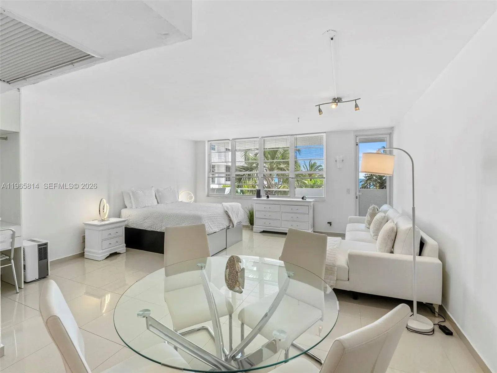 Photo of Listing #A11965814