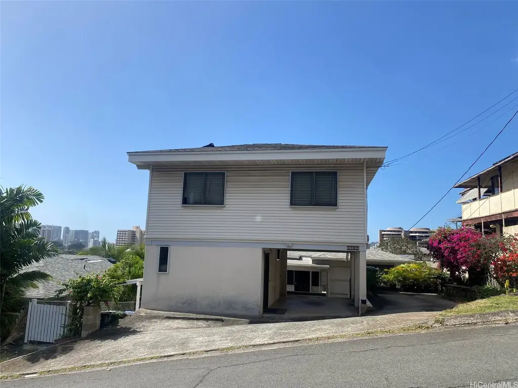 1382 Frank Street # Back, Honolulu