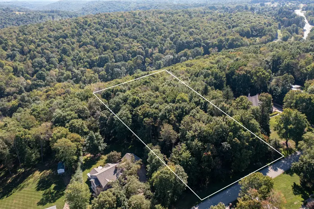 117 Blackthorn Drive, Penn