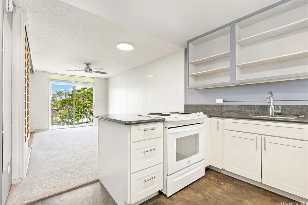 1002-a Prospect Street # 14, Honolulu