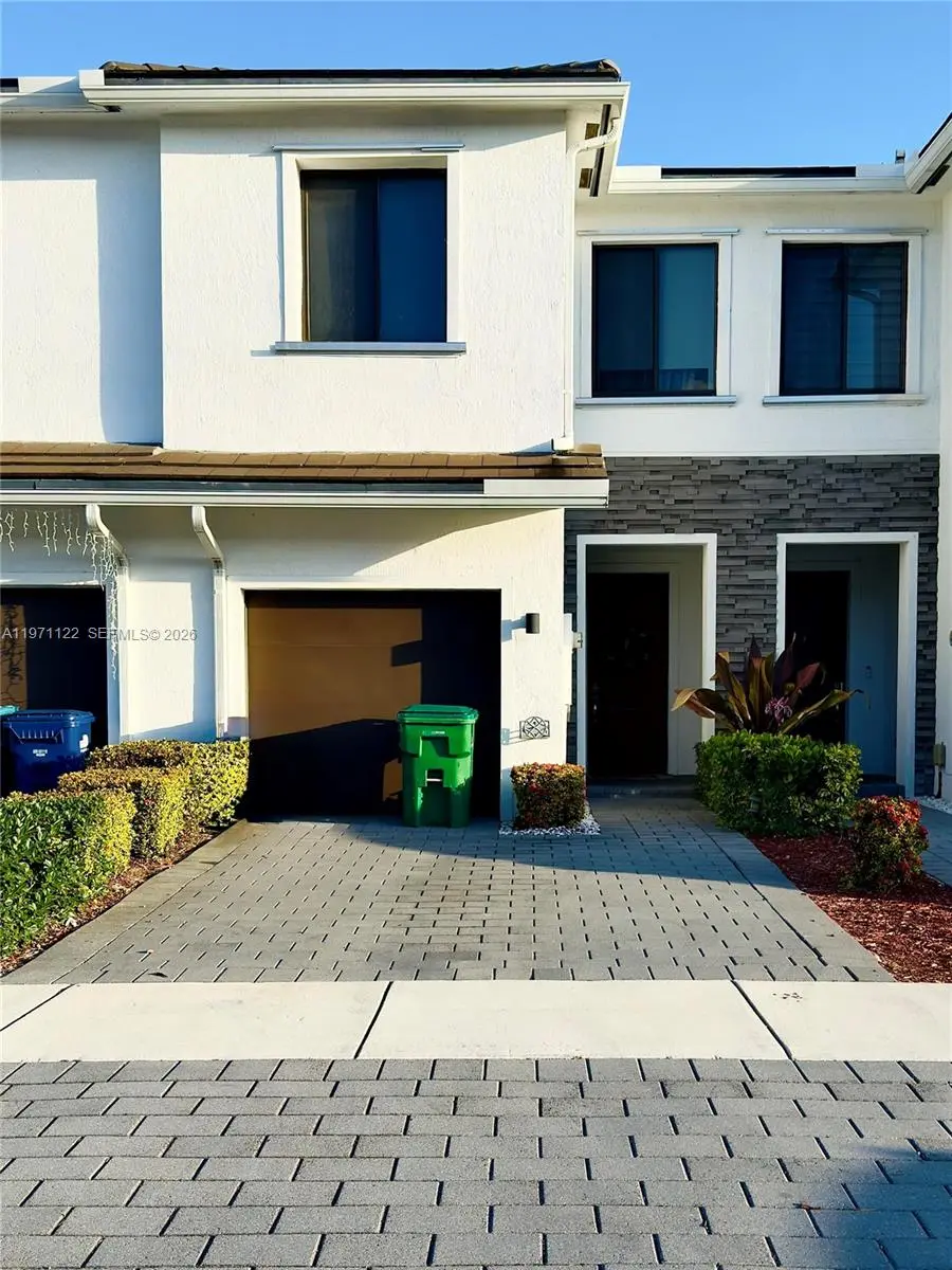 Photo of Listing #A11971122