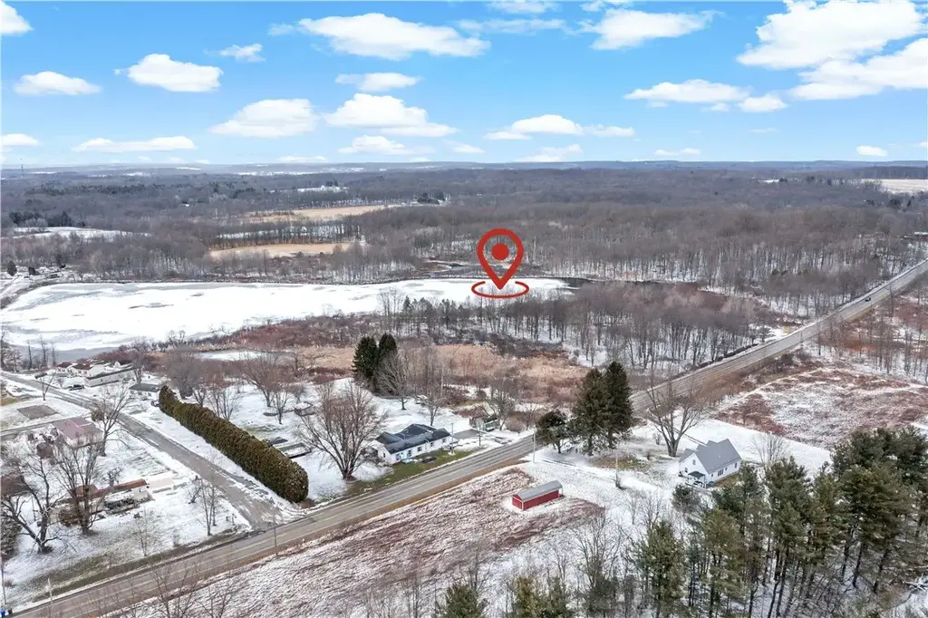 Barkeyville Road , Pine