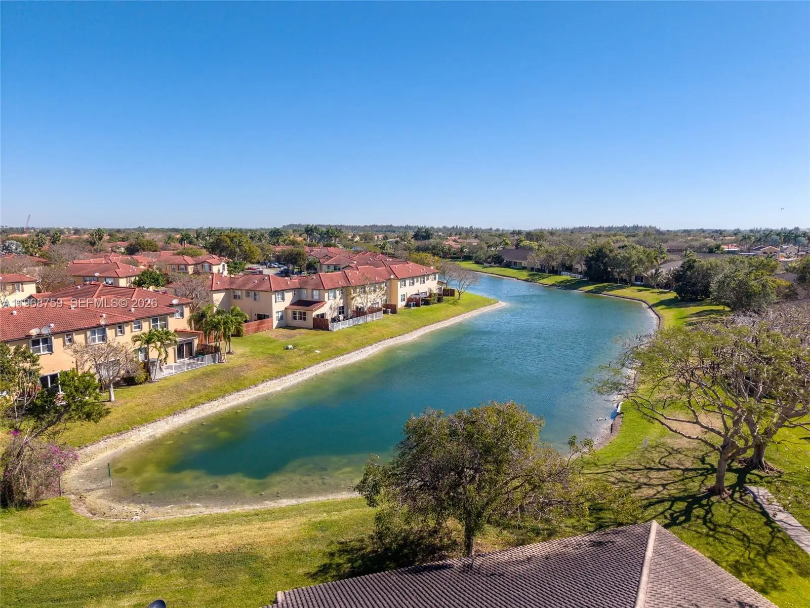 Photo of Listing #A11968759