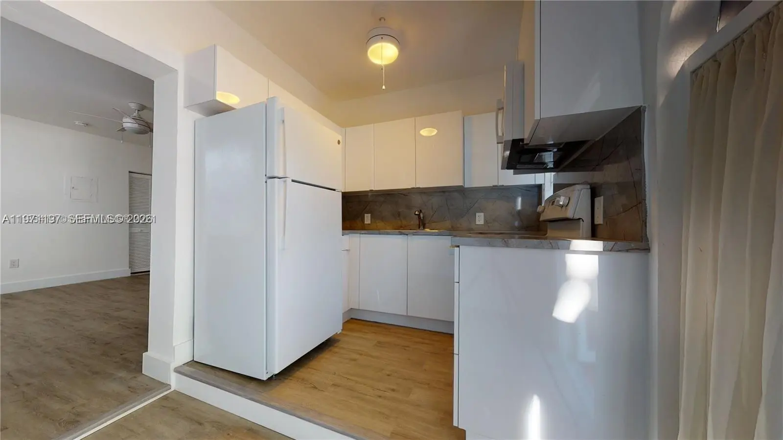 Photo of Listing #A11971197