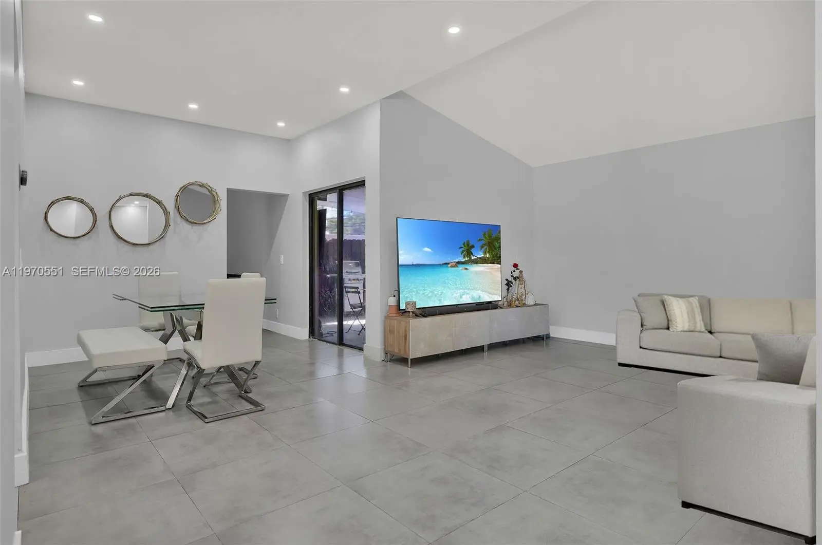 Photo of Listing #A11970551