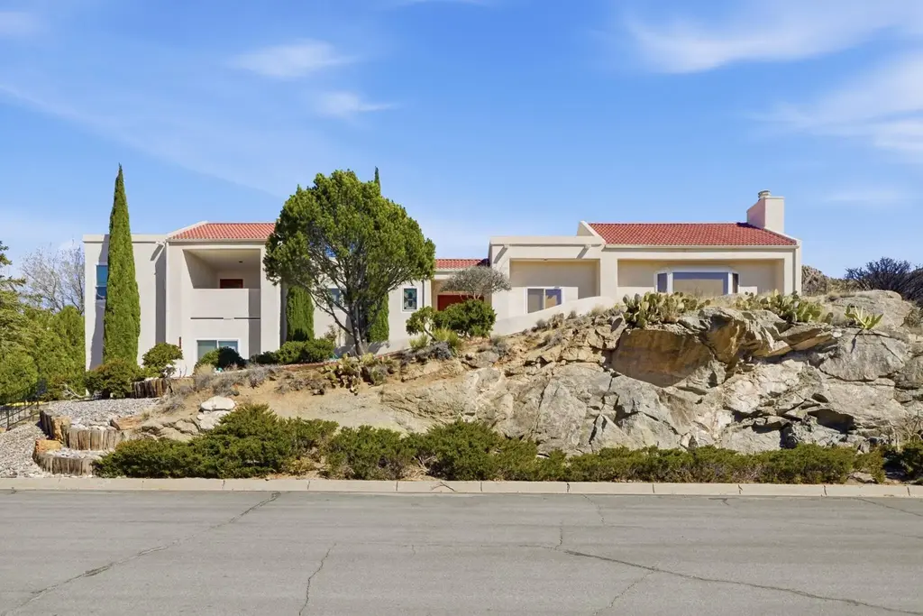 900 Piedra Larga Place Ne, Albuquerque