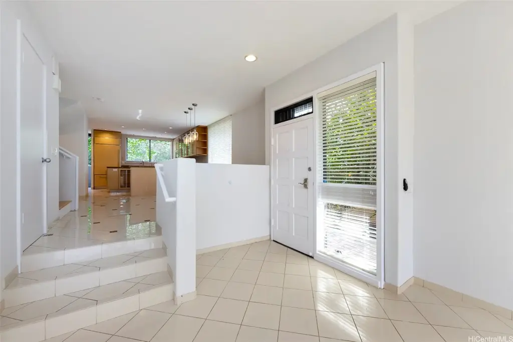 125a Maunalua Avenue # 9, Honolulu