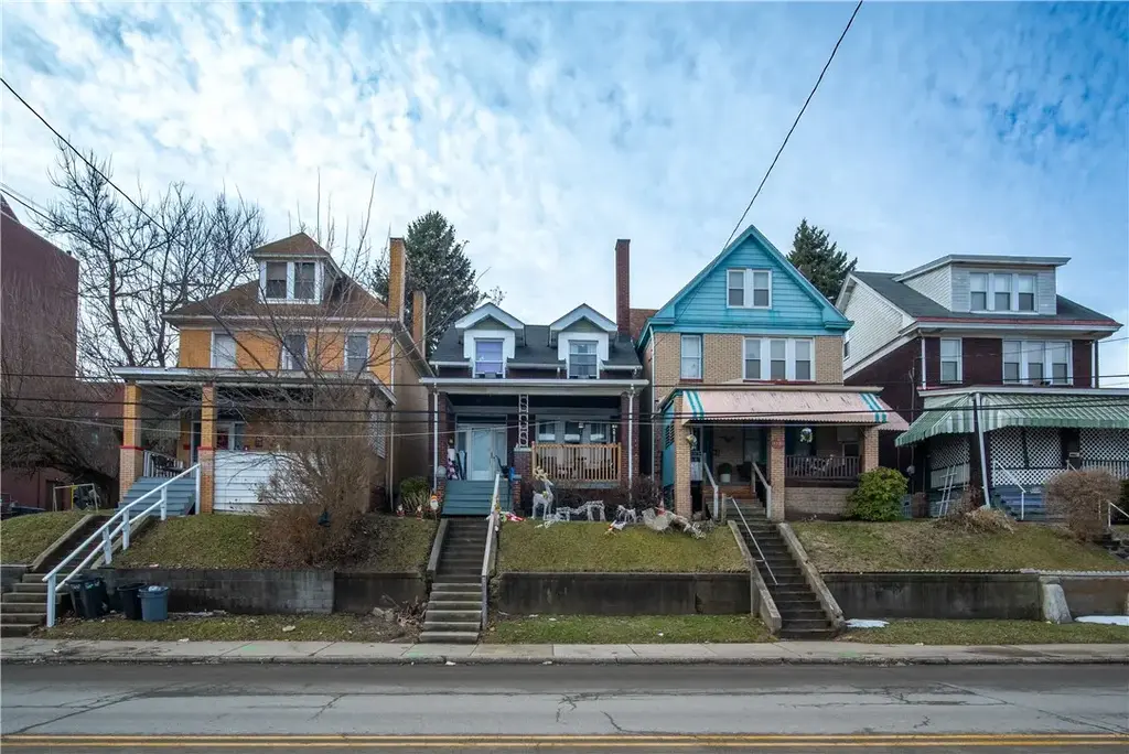 1702 West Street , Homestead