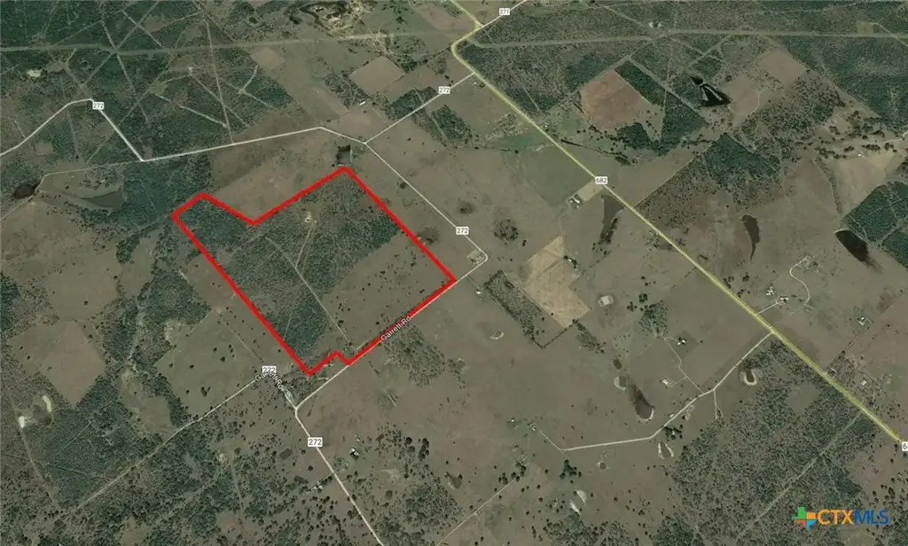 2292 Garrett Road, Yoakum