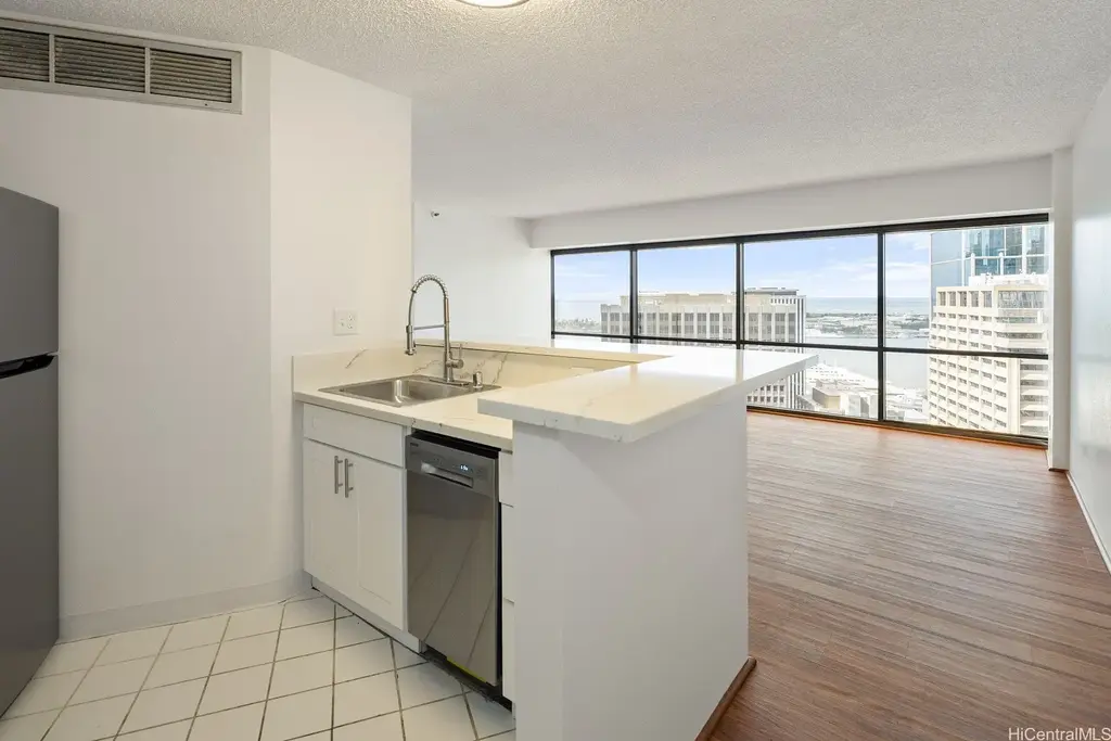 1088 Bishop Street # 2906, Honolulu