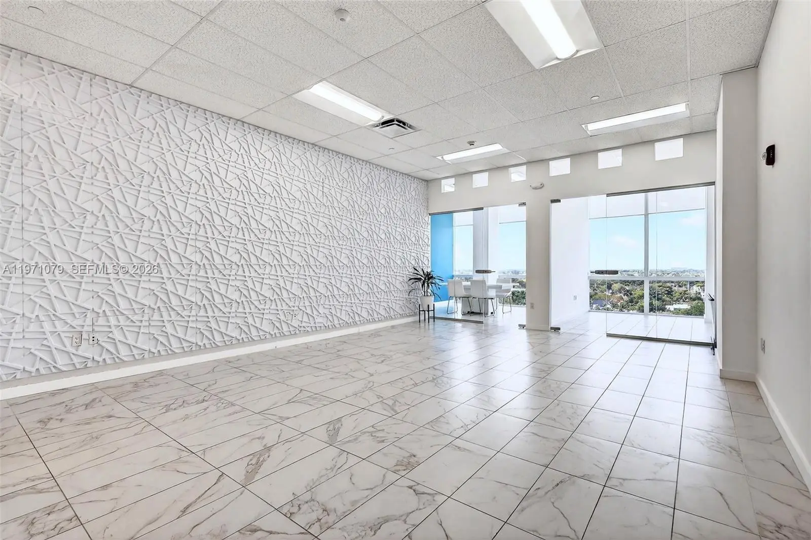 Photo of Listing #A11971079