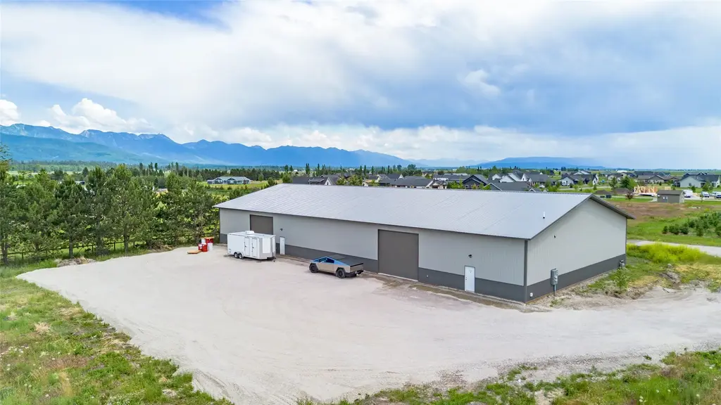 1113 Custer Avenue, Kalispell