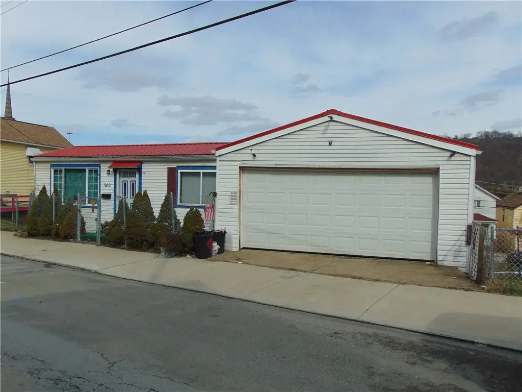 910 Lincoln Avenue , Charleroi Boro