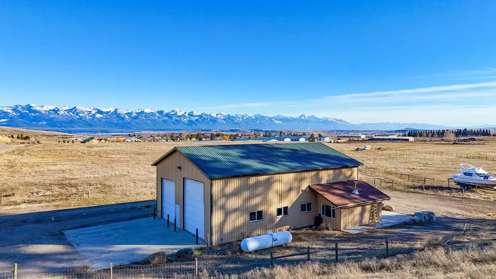 41631 City Lights Court, Polson