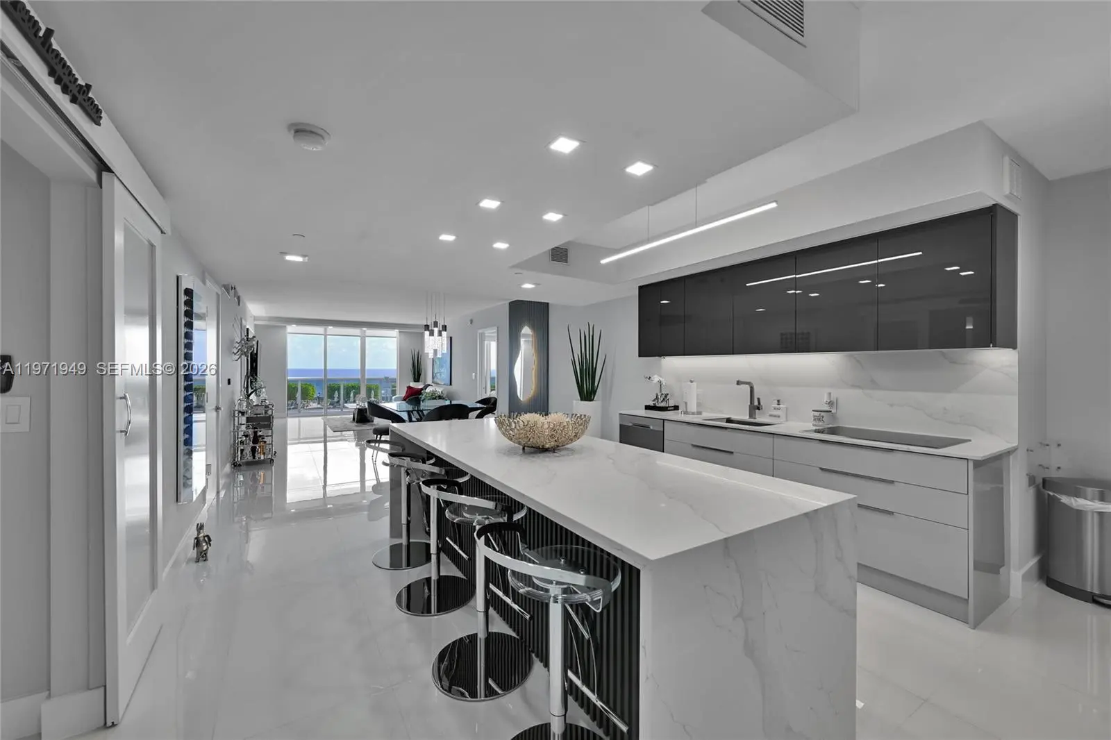 Photo of Listing #A11971949