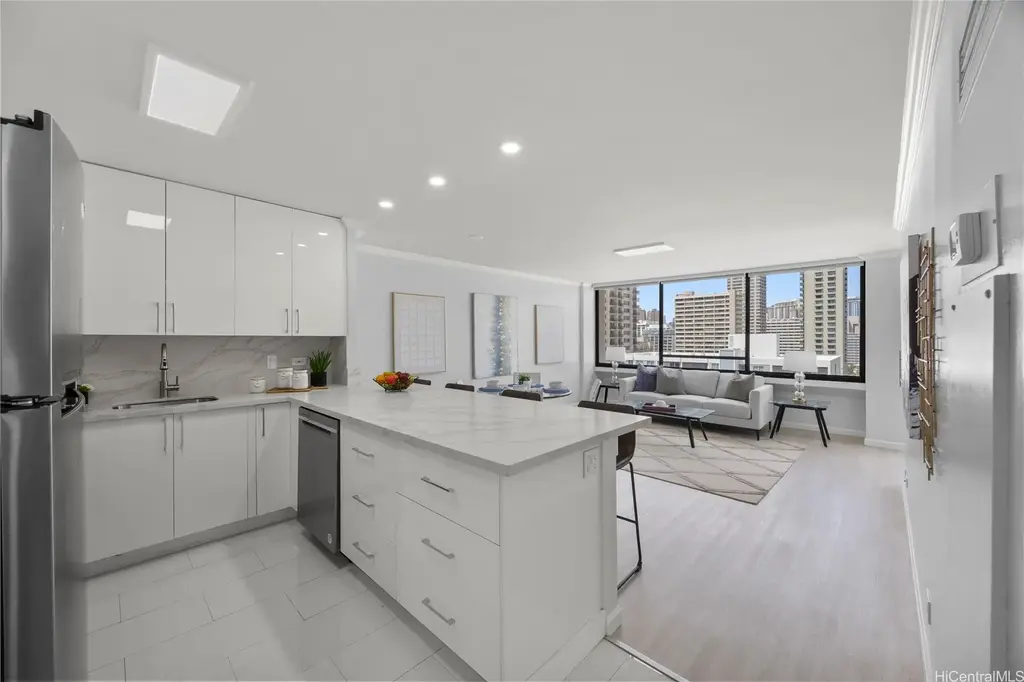 430 Lewers Street # 1501, Honolulu