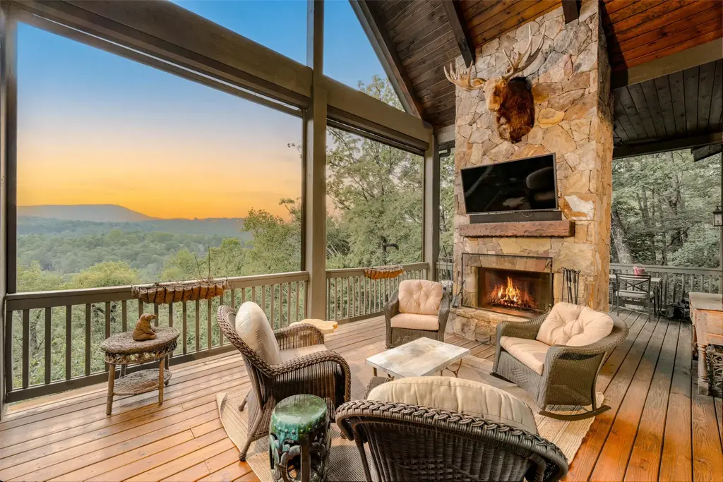 210 Hearth Stone Way, Cashiers