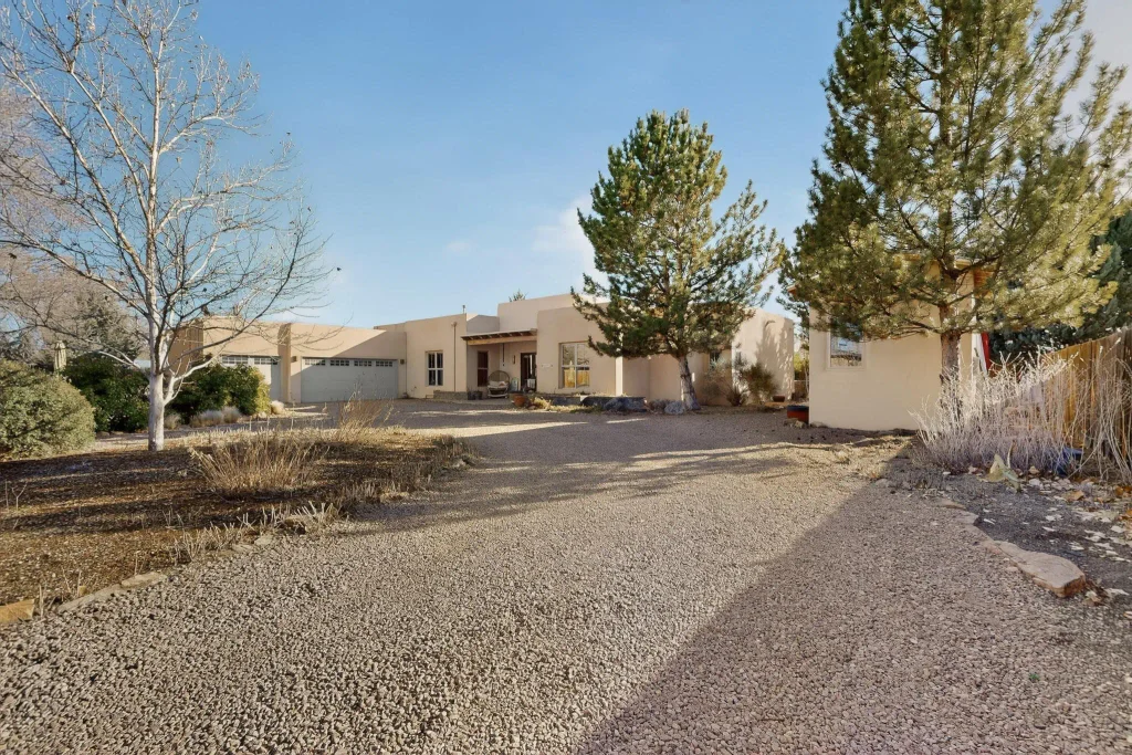 2812 Candelaria Road Nw, Albuquerque