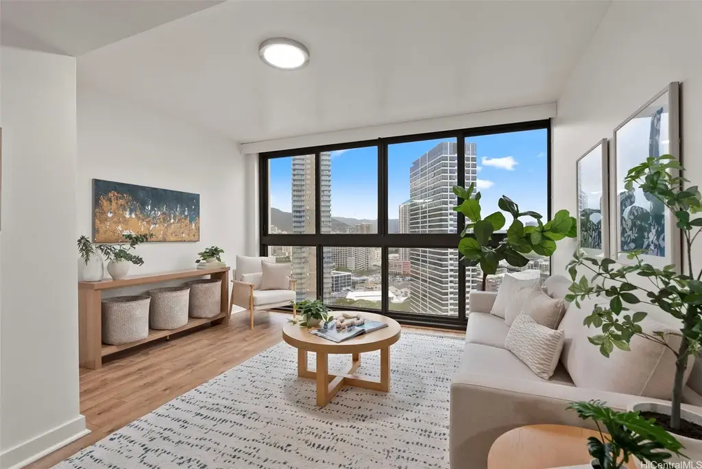 600 Queen Street # 2407, Honolulu