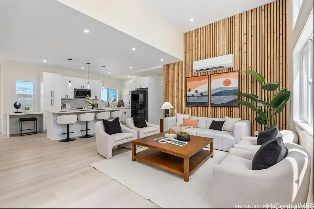 1364 Frank Streets, Honolulu