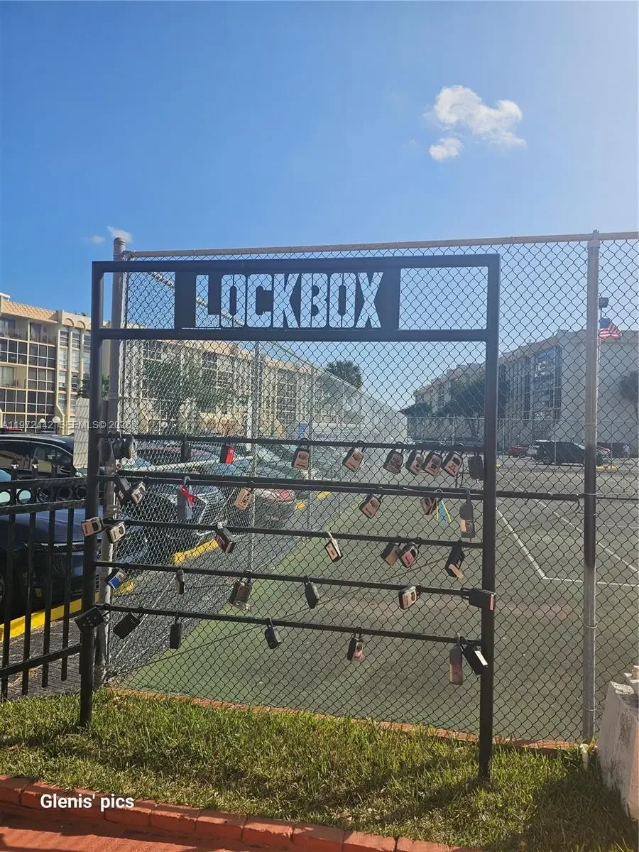 Photo of Listing #A11972442