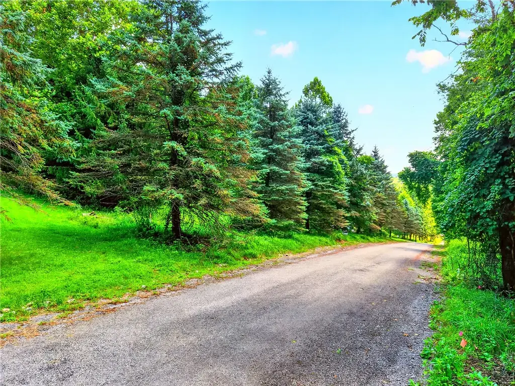 Lot#7 Hemlock Way, South Franklin