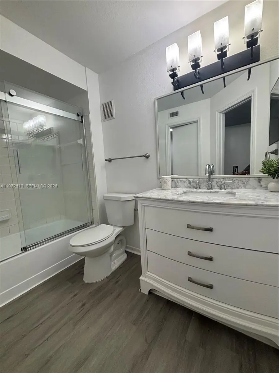 Photo of Listing #A11972610