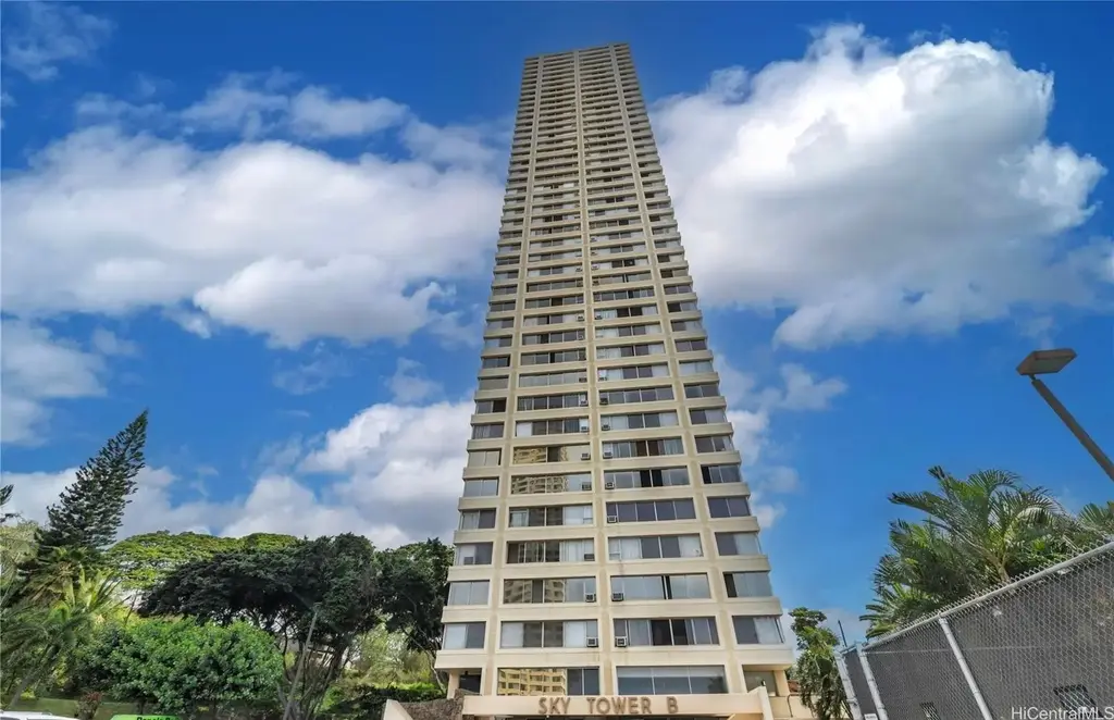 1060 Kamehameha Highway # 2002b, Pearl City