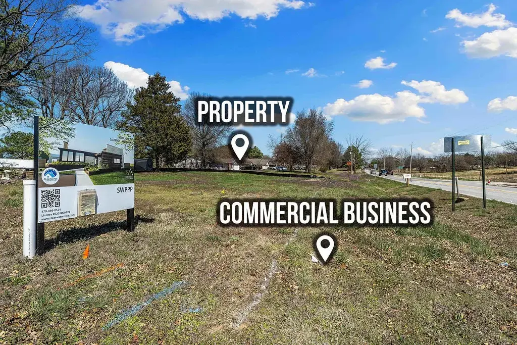 3026 112 Highway, Springdale