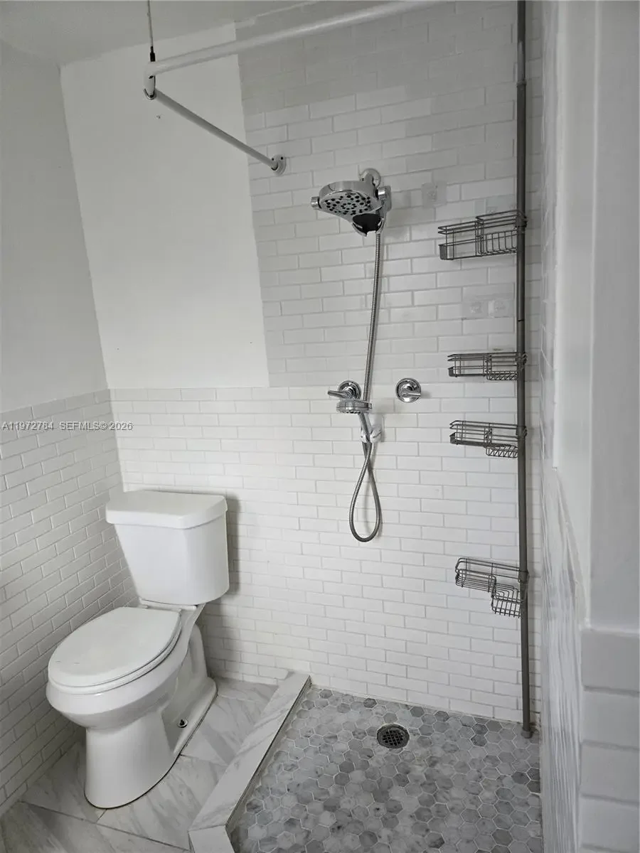 Photo of Listing #A11972784