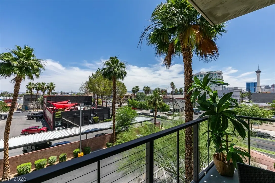 353 E Bonneville Avenue 343, Las Vegas