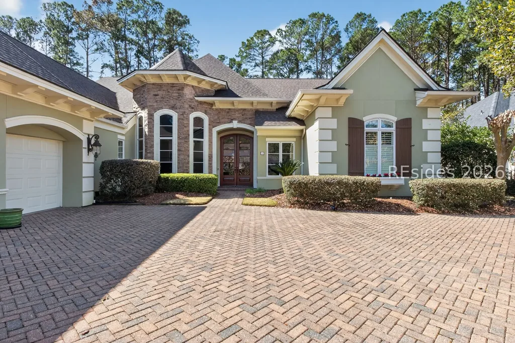 24 Bellereve Drive, Bluffton