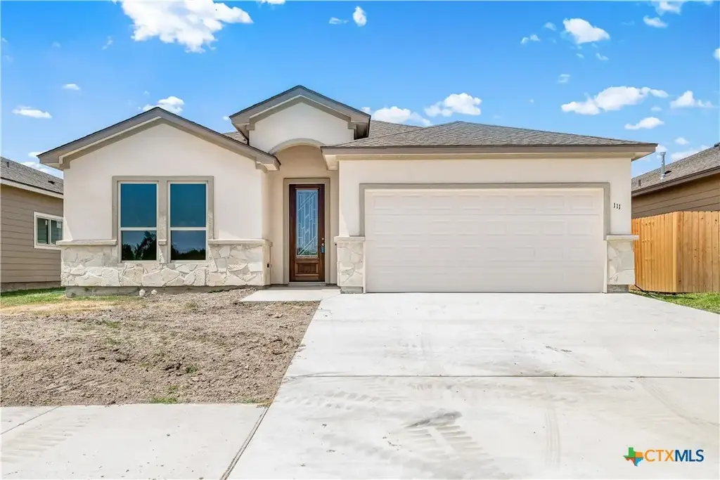 111 Giacomo Drive, Victoria