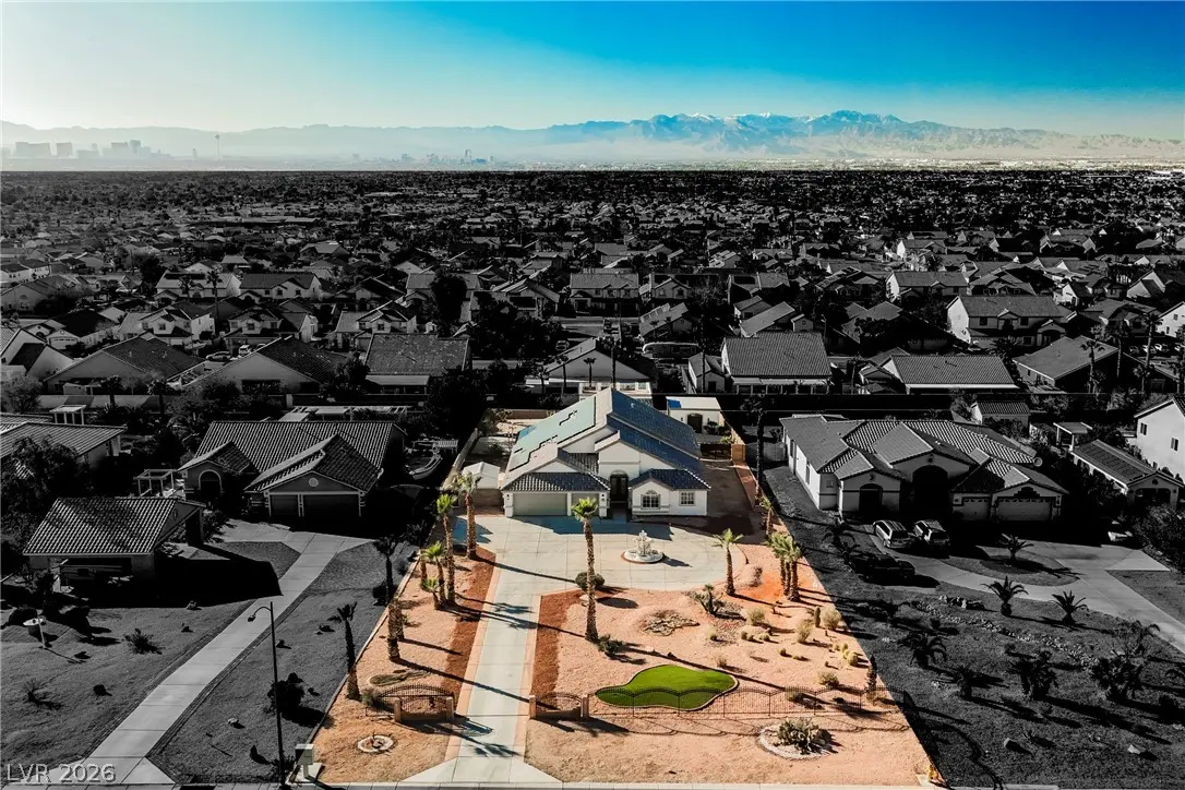 Photo of Listing #2759414