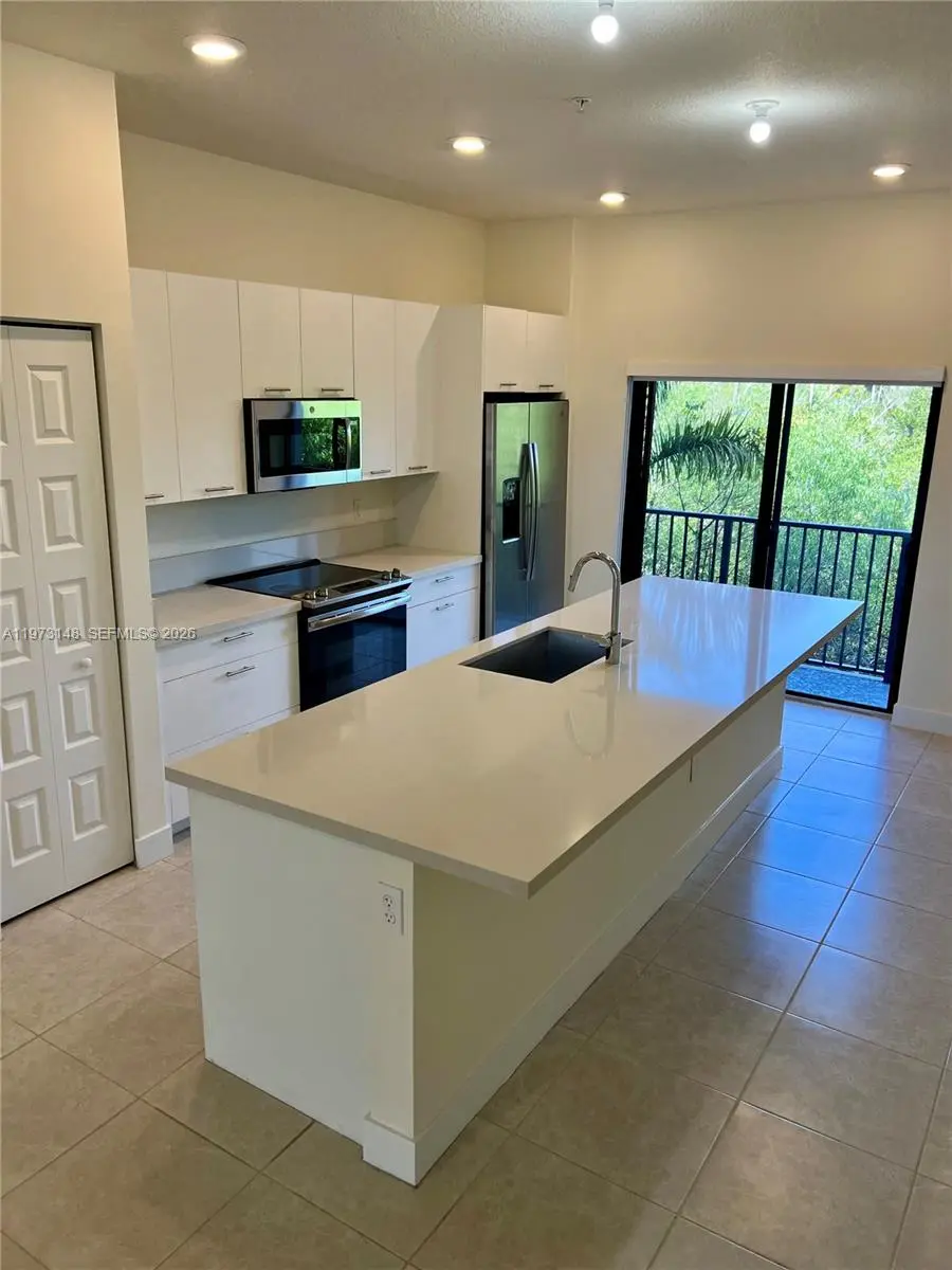 Photo of Listing #A11973148