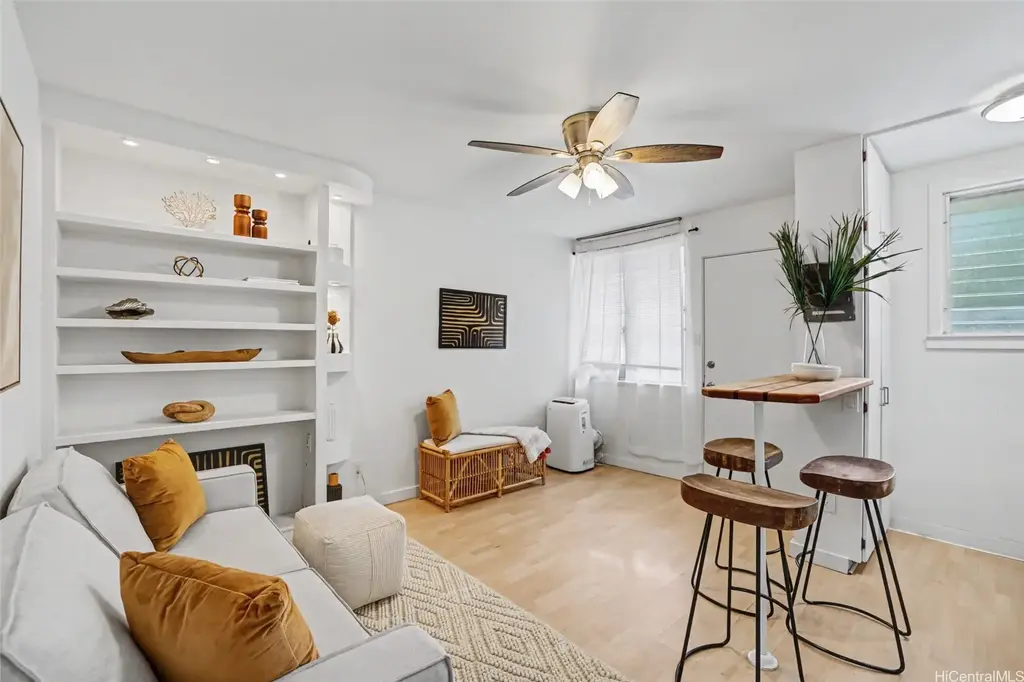 1036 Green Street # 205, Honolulu