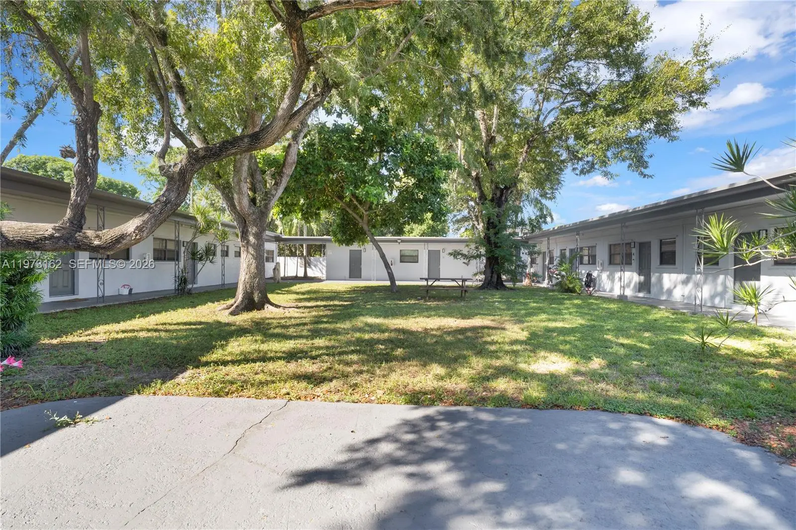 Photo of Listing #A11973162