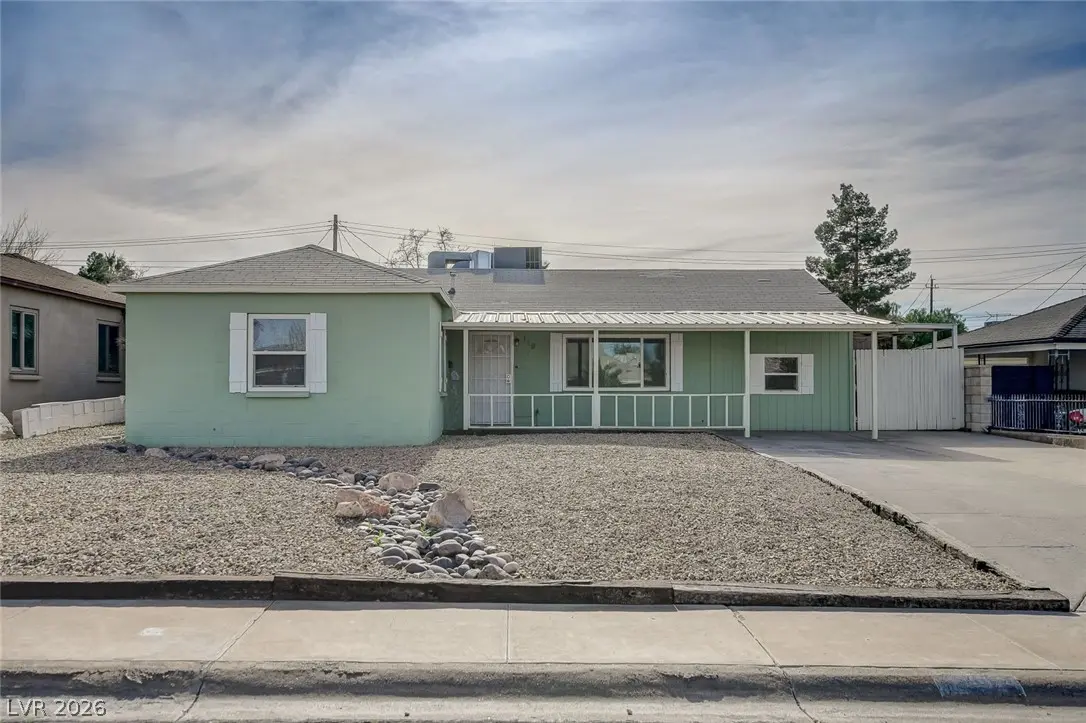 Photo of Listing #2758646