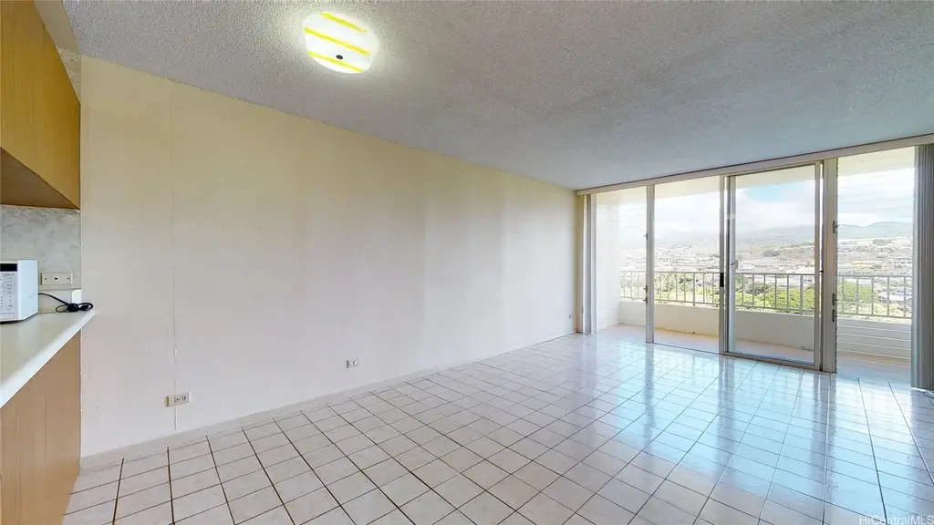 (unit #603) 1160 Ala Napunani Street, Honolulu