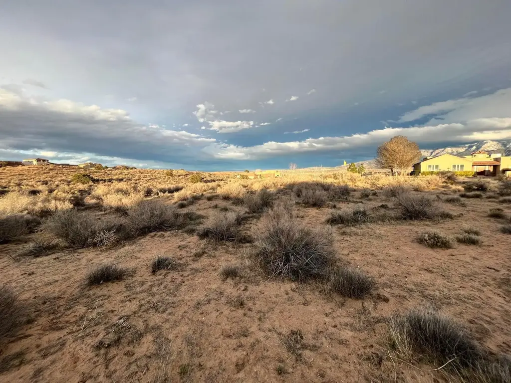 6824 Vatapa Road Ne, Rio Rancho