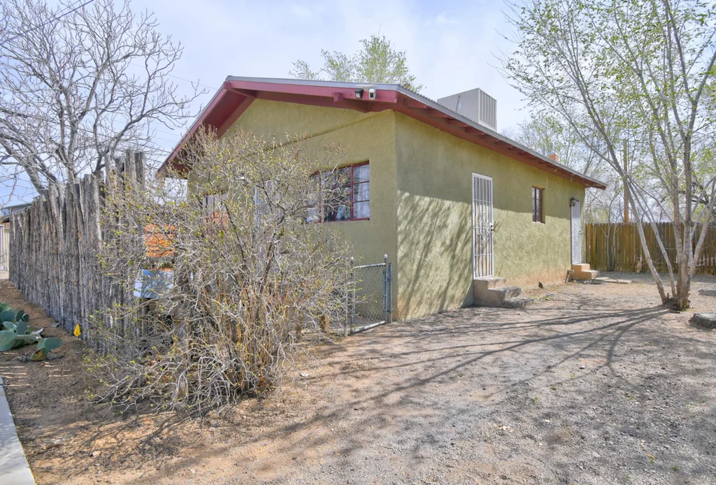 1208 Granite Avenue Nw, Albuquerque