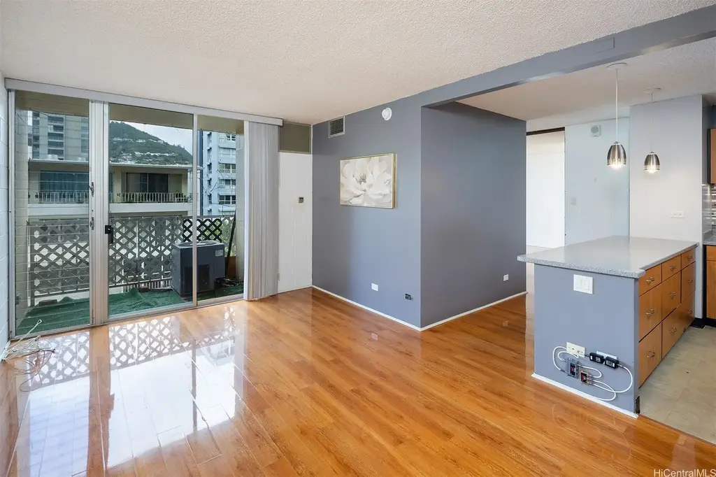 1415 Punahou Street # 502, Honolulu