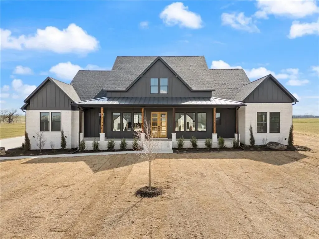 148 Madison 7218, Fayetteville