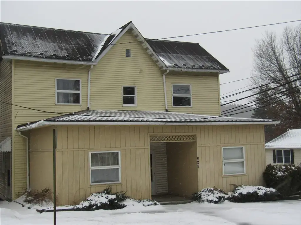 300 Meyers Avenue , Meyersdale Boro