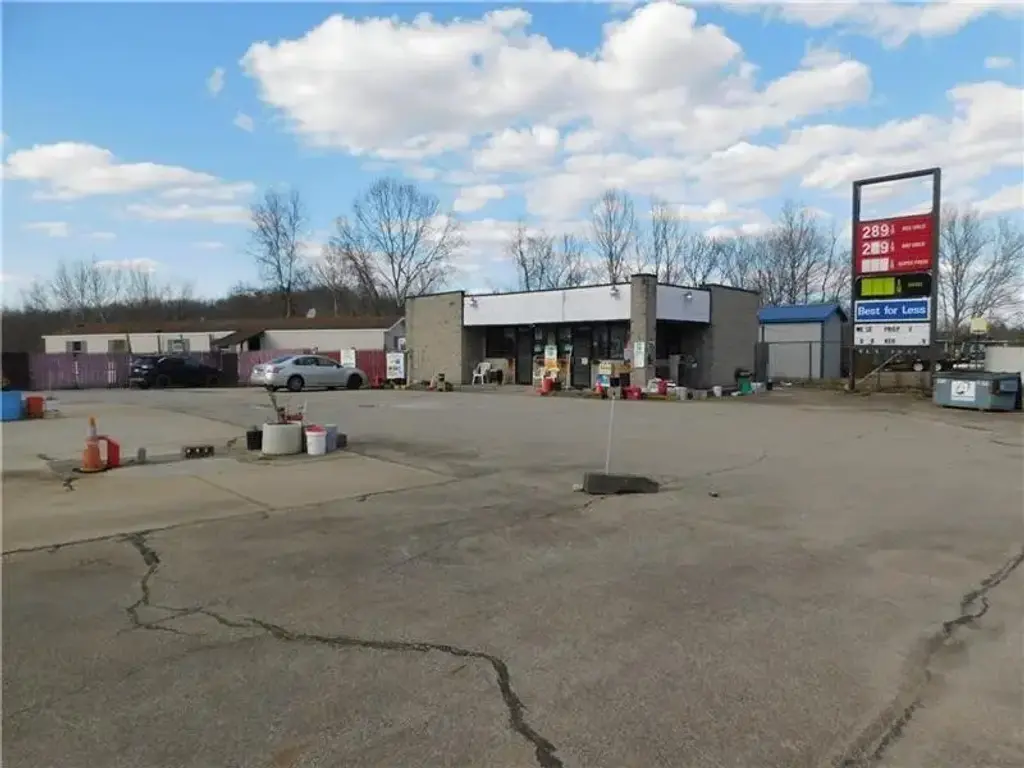 1115 Connellsville Road, North Union