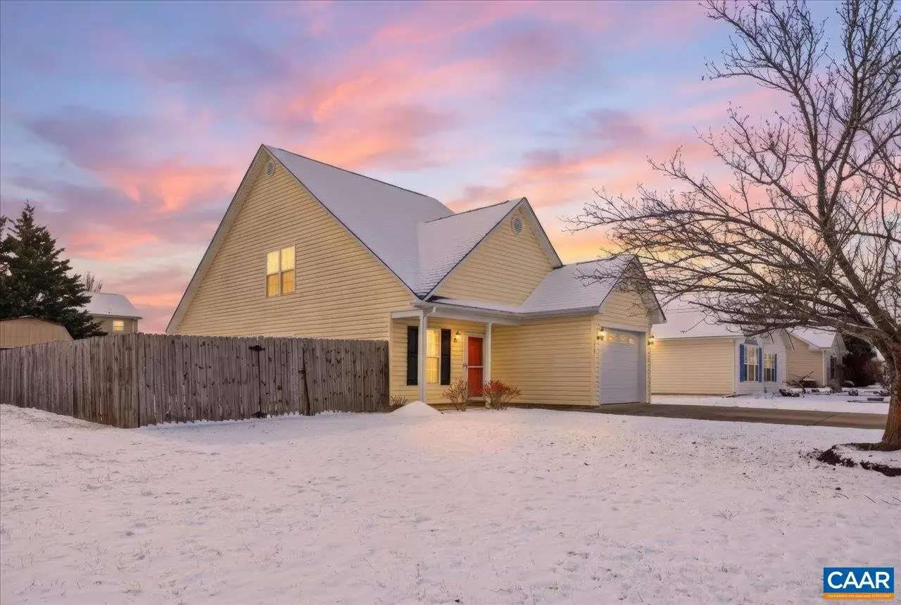 212 Inglecress Rd, Waynesboro