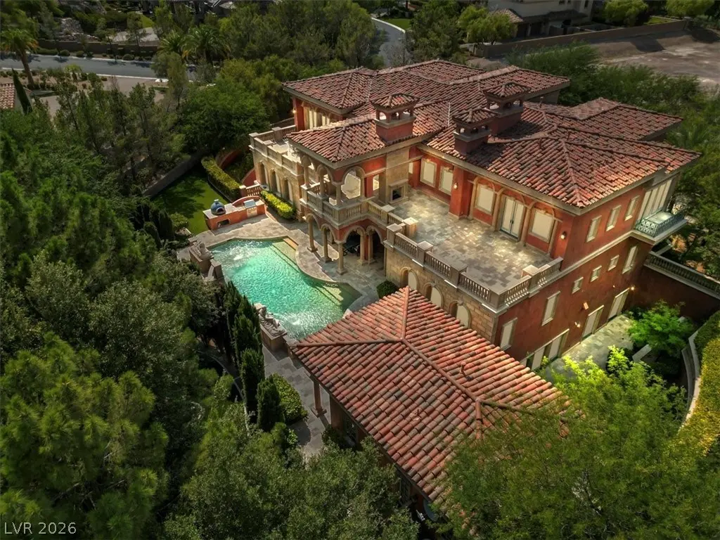 Photo of Listing #2759933