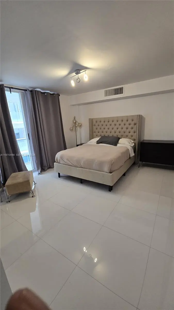 Photo of Listing #A11970498