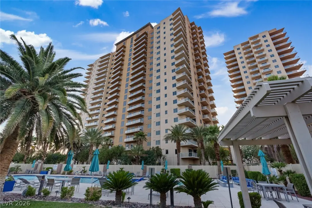 8255 Las Vegas Boulevard 201, Las Vegas